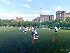 看好中国市场足球运动潜力 斯凯奇公益捐赠30万